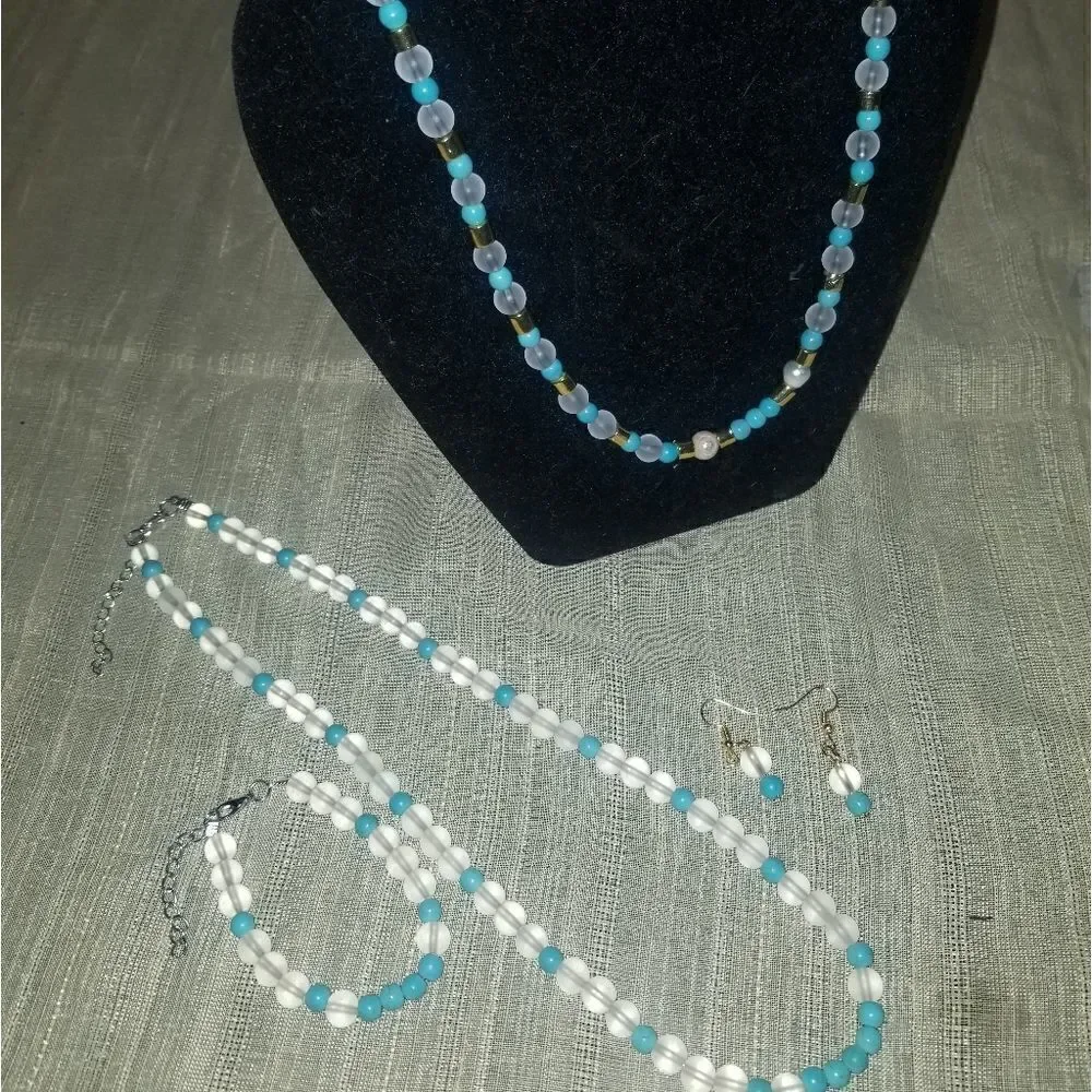 His&hers Unisex beaded set